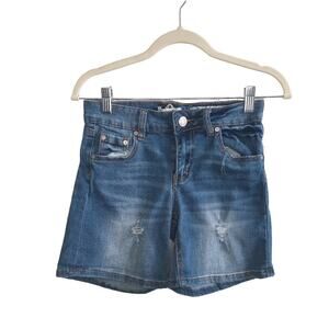 💙 Indigo Rein Distressed Medium Wash Denim Shorts (3 For $15)